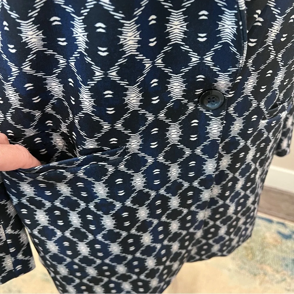 Liverpool Boyfriend Blazer Geometric Batik Button Front Jacket Blue White S NWT